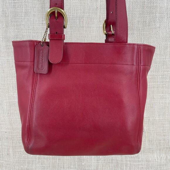 Coach Vintage (1997) Waverly Soho Buckle Bag, C7C-4157 Red Leather, Classic - Picture 1 of 8